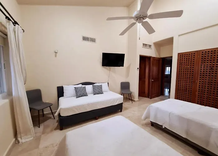 Apartment Magnificent Penthouse Jacuzzi, Access & Wifi Puerto Aventuras