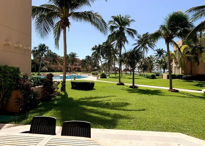 Magnificent Penthouse Jacuzzi, Access & Wifi * Puerto Aventuras