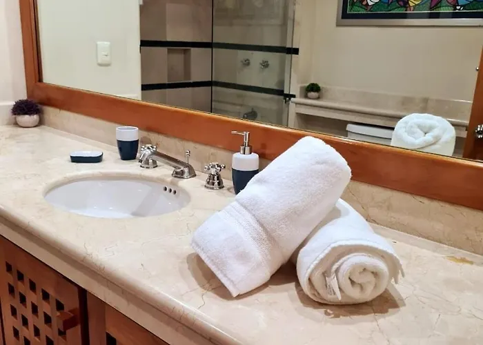 Magnificent Penthouse Jacuzzi, Access & Wifi Apartment Puerto Aventuras